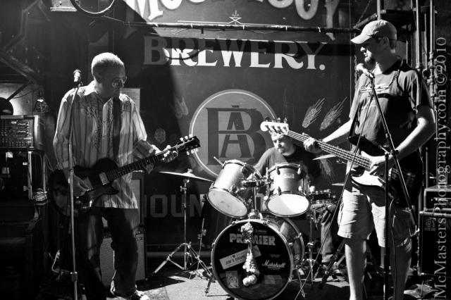 A picture of River Rat Jenkins performing at Bube